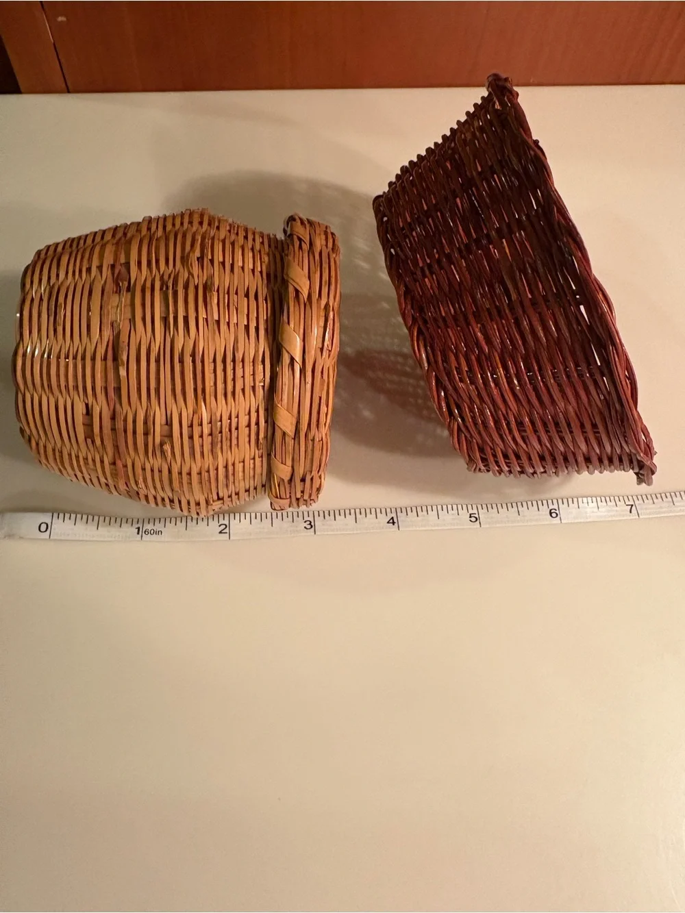 Super Cute Mini Handwoven Natural and Brown Wicker Basket Set Clean Pet/Smoke-fr